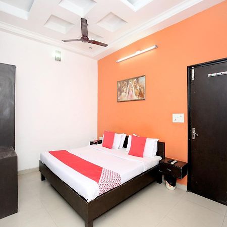 Oyo 12972 Hotel Krishna Castle Amritsar Exterior photo